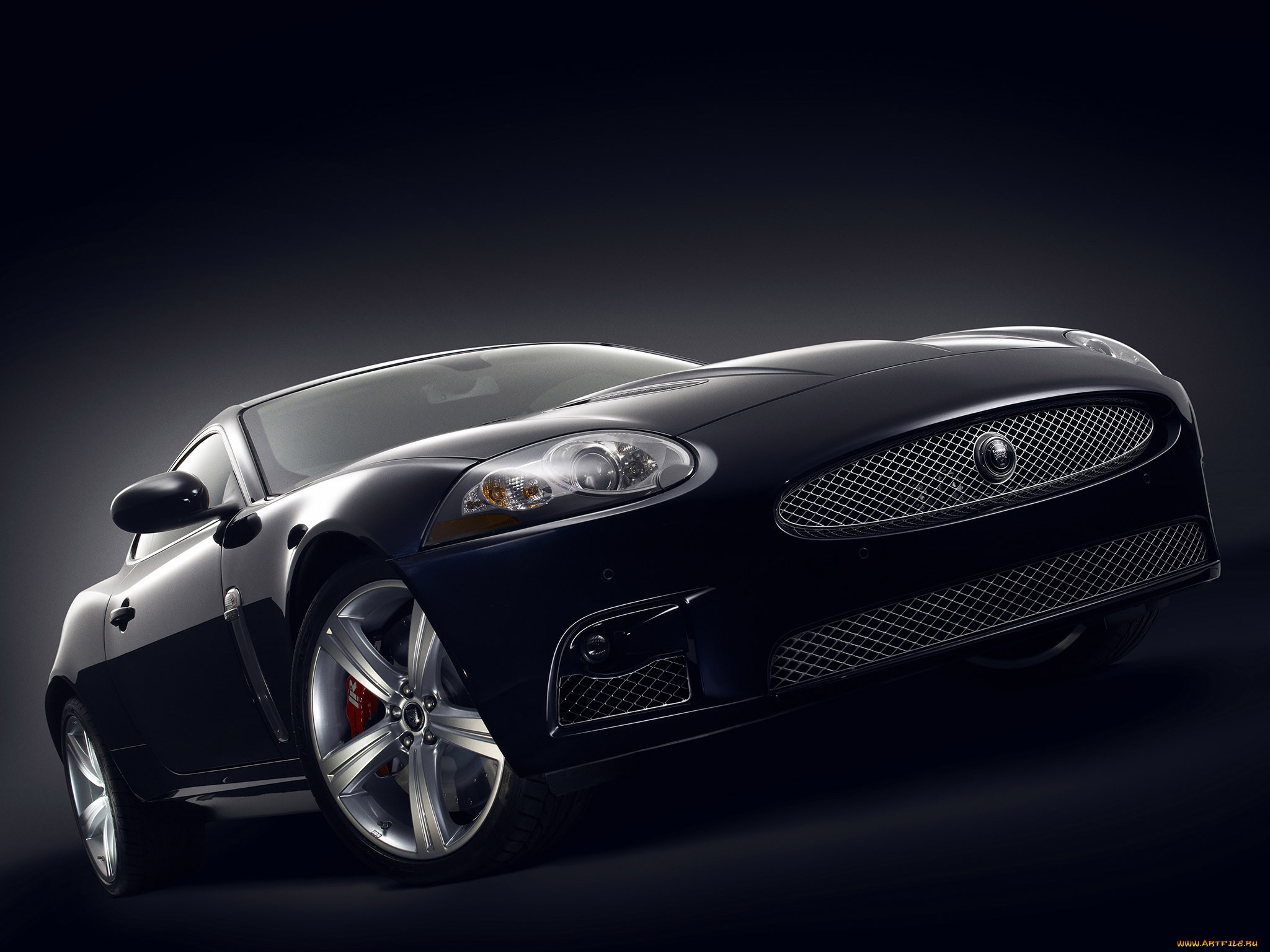 Авто без регистрации. Bowers Wilkins Jaguar XKR. Jaguar XKR 2008. Машина Ягуар zx350. Jaguar XKR Portfolio.